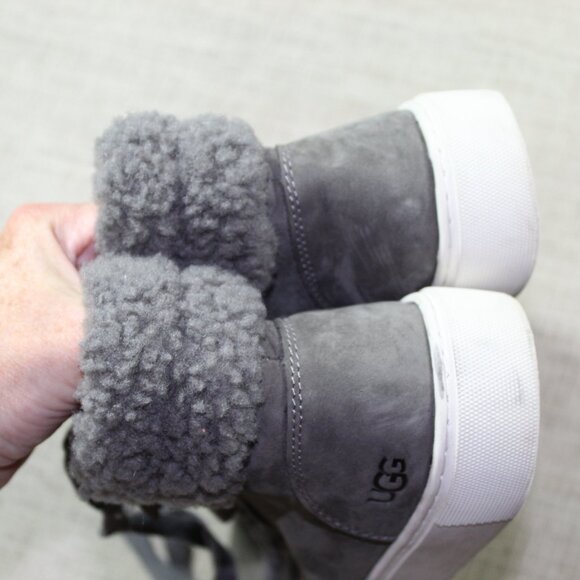 UGG Ollie Size 8.5 Lace Up High Top Suede Leather Sneakers - Picture 6 of 7
